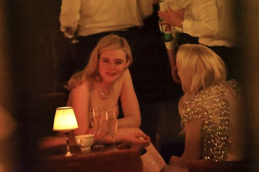 Elle Fanning