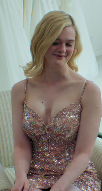 Elle Fanning
