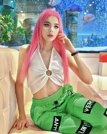 elvira_trepovici_official