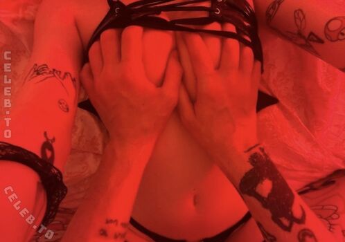 Eva Violet