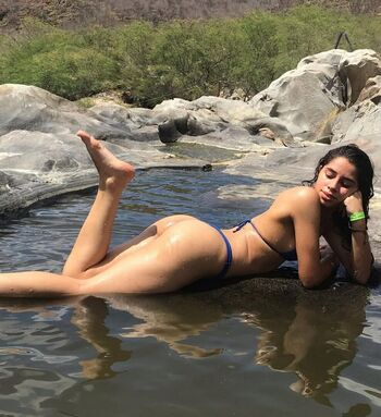 Exibam Sua Companheira