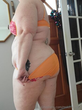 Faith and Courtney (mommyndme)