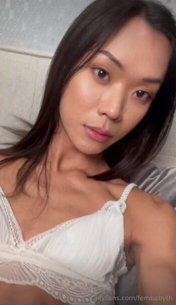 Fembabyth
