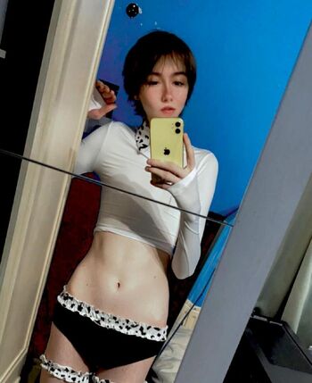 Femboy_4uu