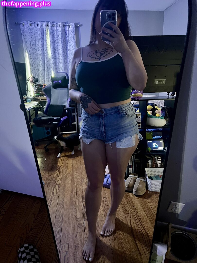 ffs_roxanne / ffsroxanne / https: Meztelen OnlyFans Fotó #7
