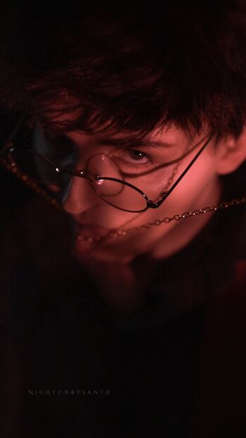 freenightchrysanth