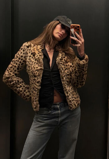 Hailey Baldwin Bieber