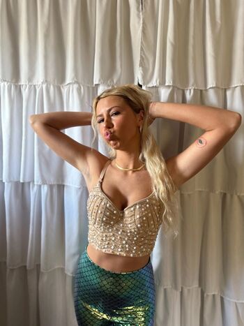 Hailey Welch (Hawk Tuhh Girl