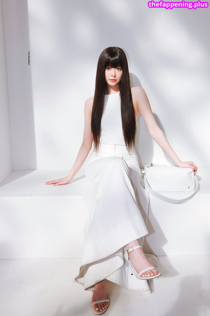 Hong Eunchae 홍은채