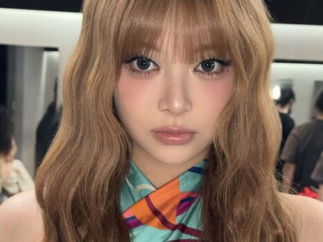 Hong Eunchae 홍은채