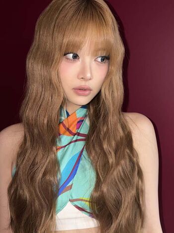 Hong Eunchae 홍은채
