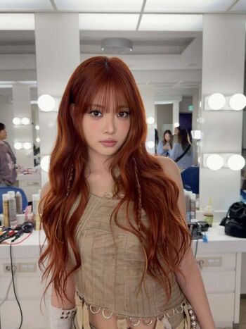 Hong Eunchae 홍은채