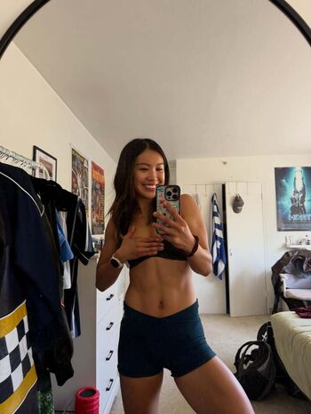 Iris Yang