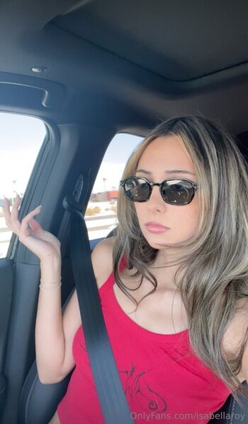 isabellaroy