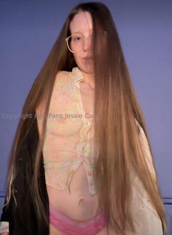 J Jessie Cave