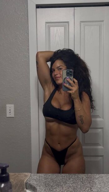 janinefit11