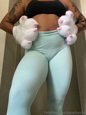 jazzyfaye24