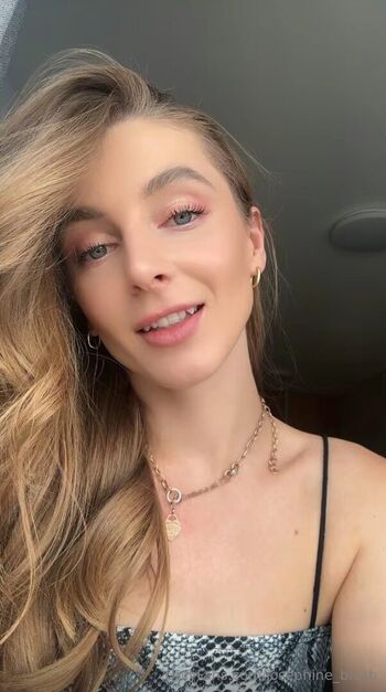 josephine_blush