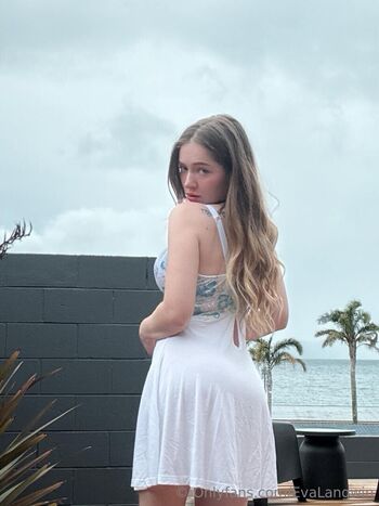 Julesbjorn Eva Langwin