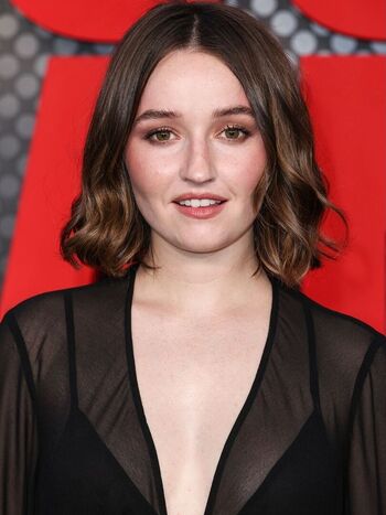 Kaitlyn Dever