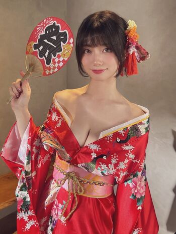 瀬戸環奈 Kanna Seto