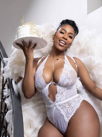 Kash Doll