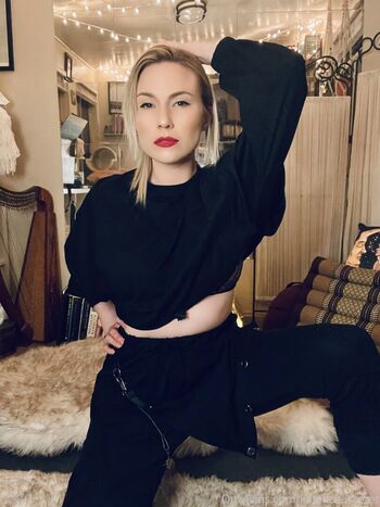 Kate Elliot
