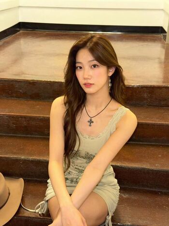 Kazuha Nakamura 中村 一葉