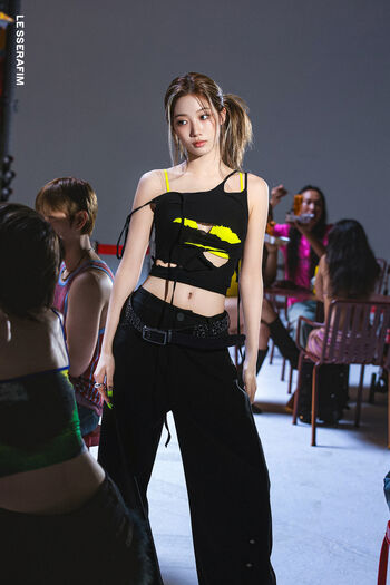 Kazuha Nakamura 中村 一葉