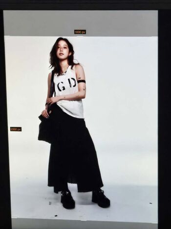 Kazuha Nakamura 中村 一葉