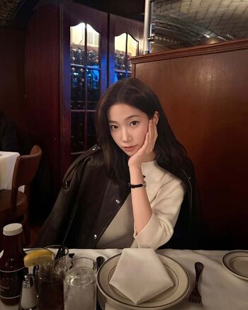 Kazuha Nakamura 中村 一葉