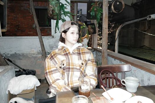 Kim Chaewon 김채원 [Le Sserafim]