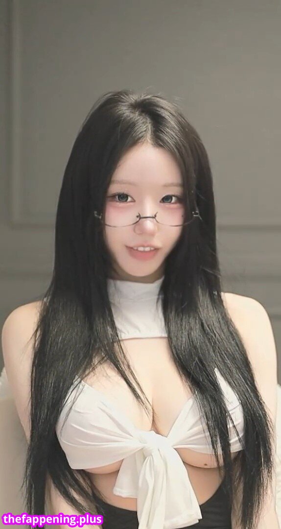 kkok7816 / kook1916 / midi Photo OnlyFans Nu #196