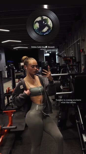 Kyla Dodds / Kyladodds