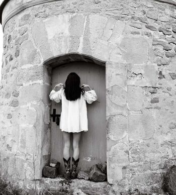 Lara Valentina Mountain