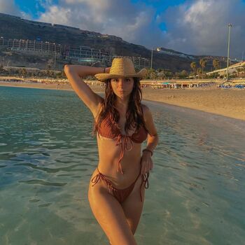 Laura Llobet