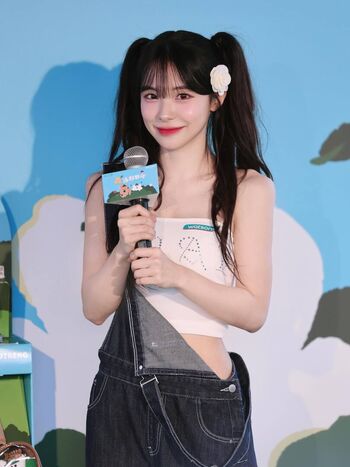 Lee Dahye 이다혜 / le_dahye