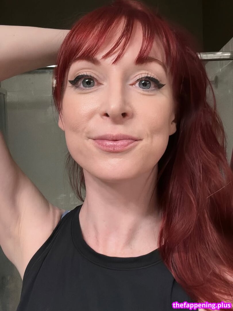 Lisa Foiles