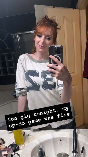 Lisa Foiles