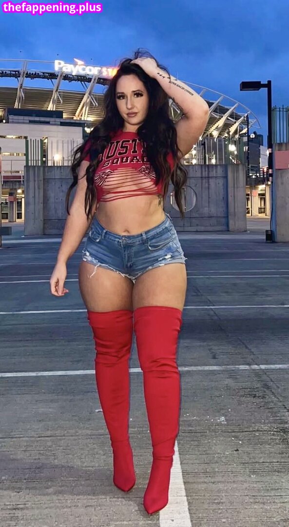 Laura Rose / ll.coolbean Φωτογραφία Γυμνών OnlyFans #5