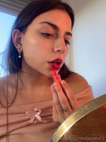 Lolalala23