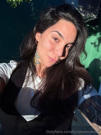 lucianamilessix