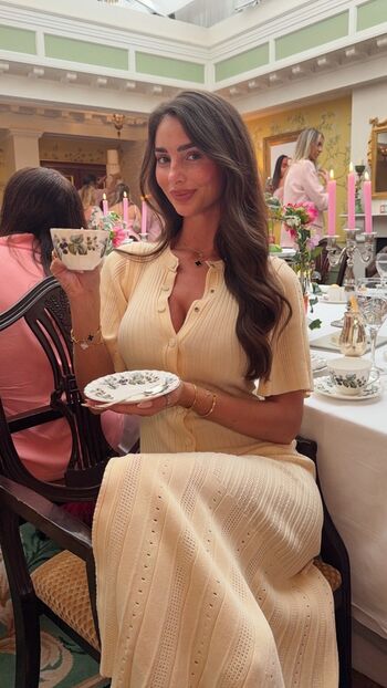 Maddy Cheary / maddycheary