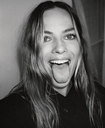 Margot Robbie