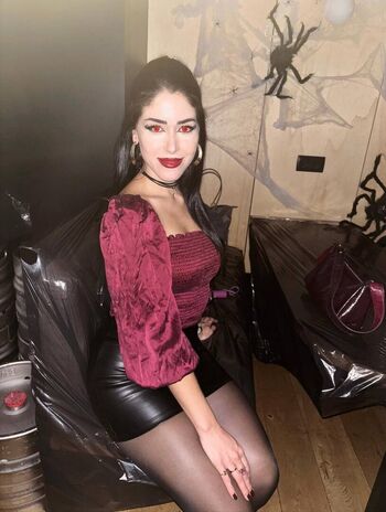 Maricel Freire Hotwife