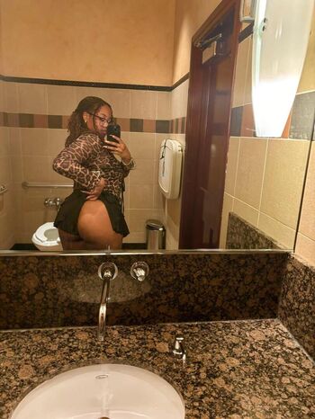 mariwithacherryontop