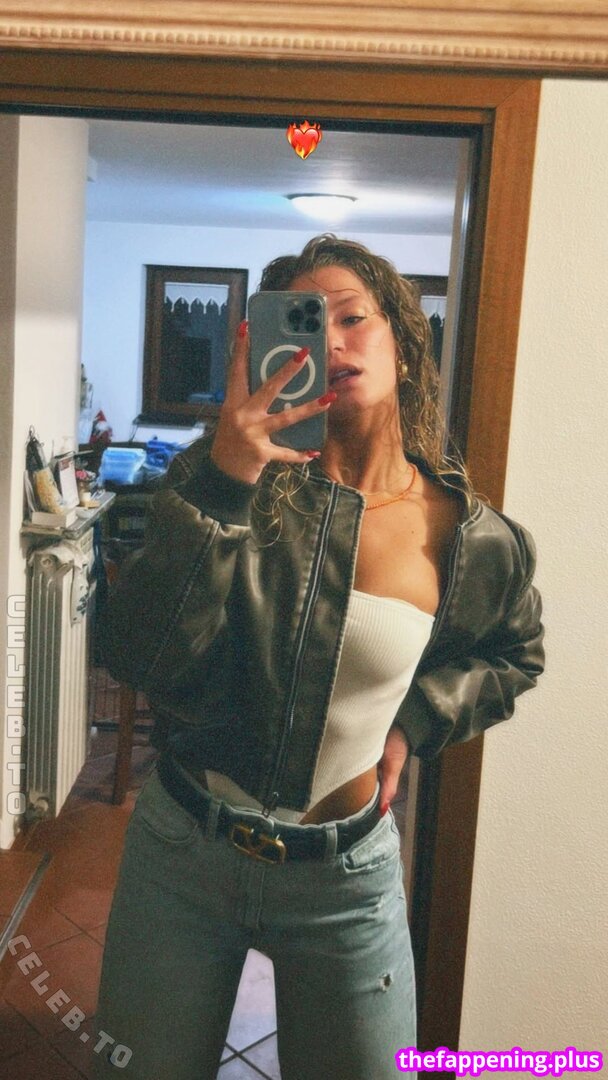 martiitagliabue Фото обнажённых OnlyFans #10