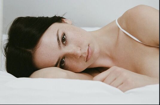 Mazzy Joya / mazzyjoya / petalspliff