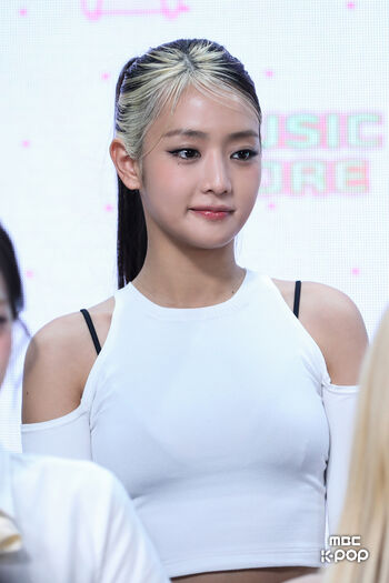 Minnie (Nicha Yontararak - I-dle