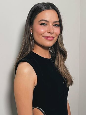 Miranda Cosgrove